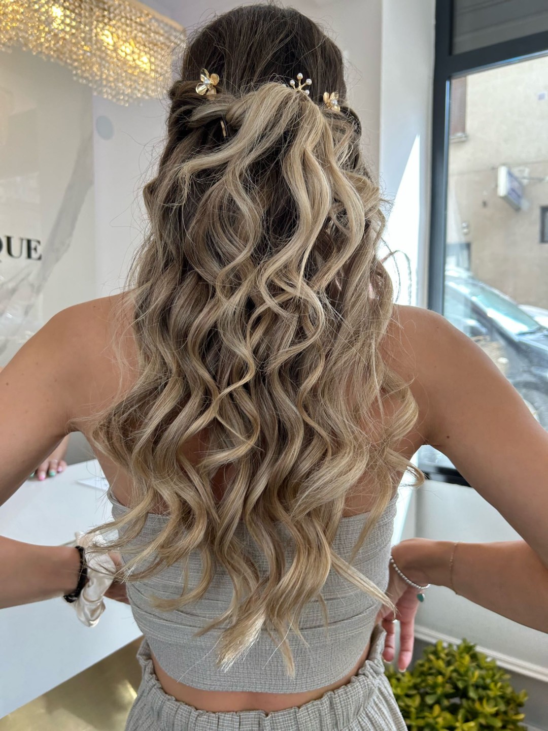 Esthetique Privé #beograd Nega i ojačavanje kose Svečana frizura II
