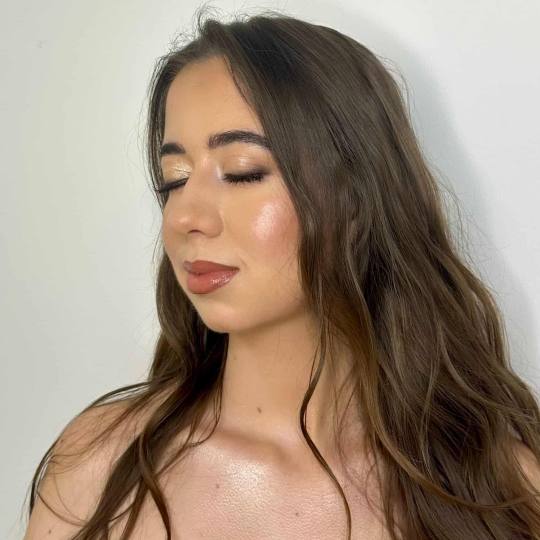 Sanya Makeup #nis Make-up / šminkanje Profesionalno šminkanje - bez veštačkih trepavica