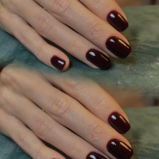 Lumière studio #beograd Ojačavanje noktiju Ojačavanje noktiju prirodnih noktiju gelom - S / M du�