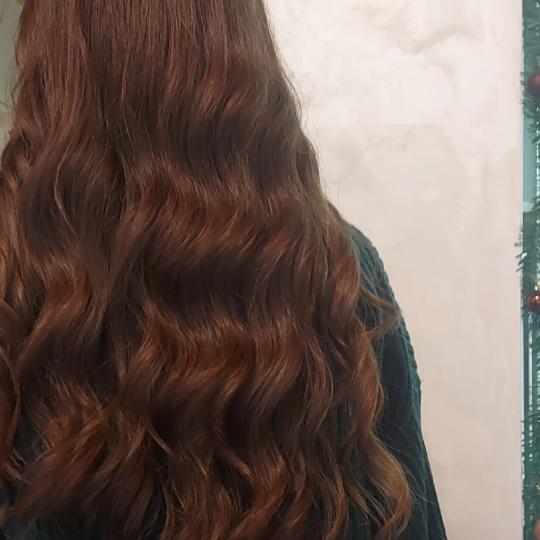 Dasha__Beauty #beograd Feniranje i stilizovanje Ffeniranje na talase- extra duga kosa