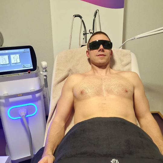 Ordinacija Epil Medic #beograd Laserska epilacija Laserska epilacija grudi - za muškarce Laserska e