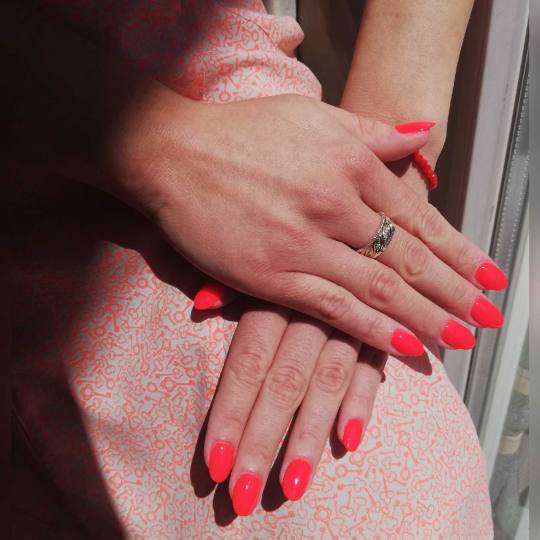 Kapriz #beograd Gel lak Nugenesis dipping powder + manikir