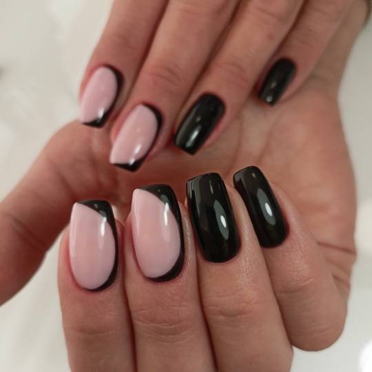 Nail office - TC BIG Rakovica #beograd Korekcija noktiju Korekcija noktiju gelom + boja - S dužina