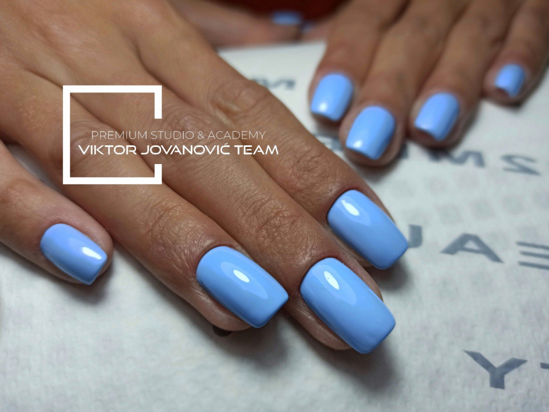 Korekcija noktiju - S velicina - BEAUTY CENTER Viktor Jovanović, Subotica Izlivanje noktiju Nokti Izlivanje noktiju, Subotica, Centar