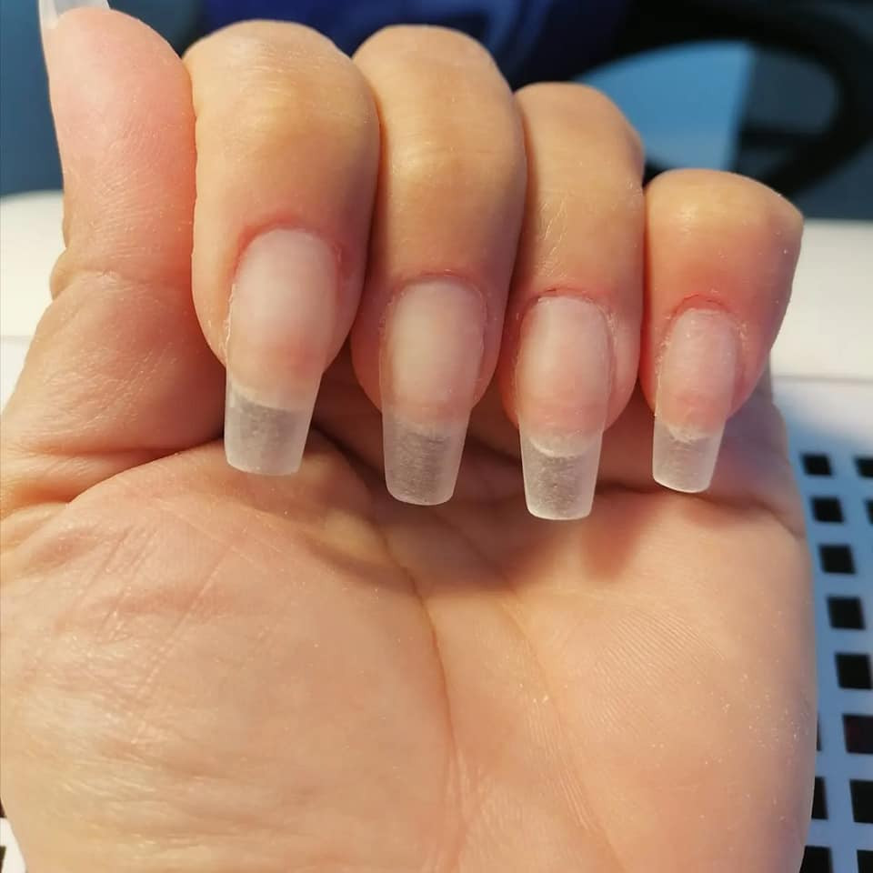 Taci nail art #beograd Izlivanje noktiju Nadogradnja noktiju