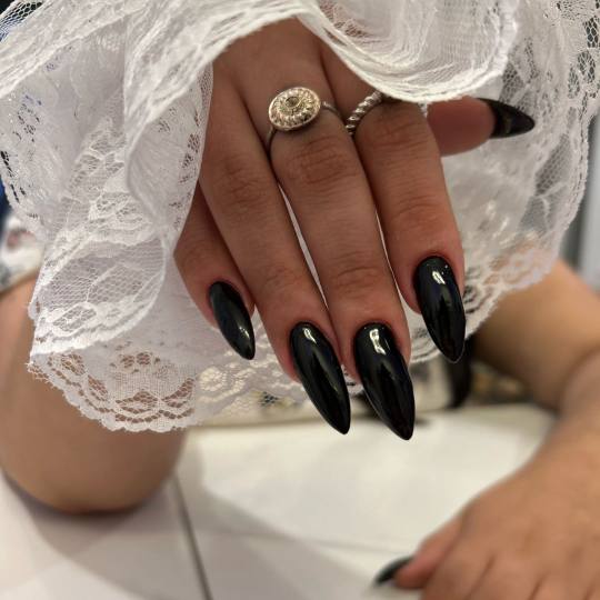 Esthetique Privé #beograd Izlivanje noktiju Izlivanje noktiju gelom M dužina