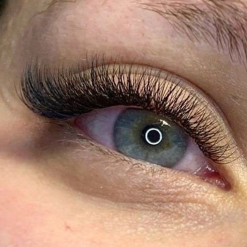 Beauty Glam House #nis Nadogradnja trepavica Nadogradnja svilenih trepavica - ruski volumen