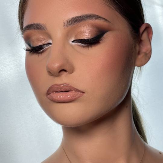 Estetic studio Ognjanović #beograd Make-up / šminkanje Profesionalno šminkanje