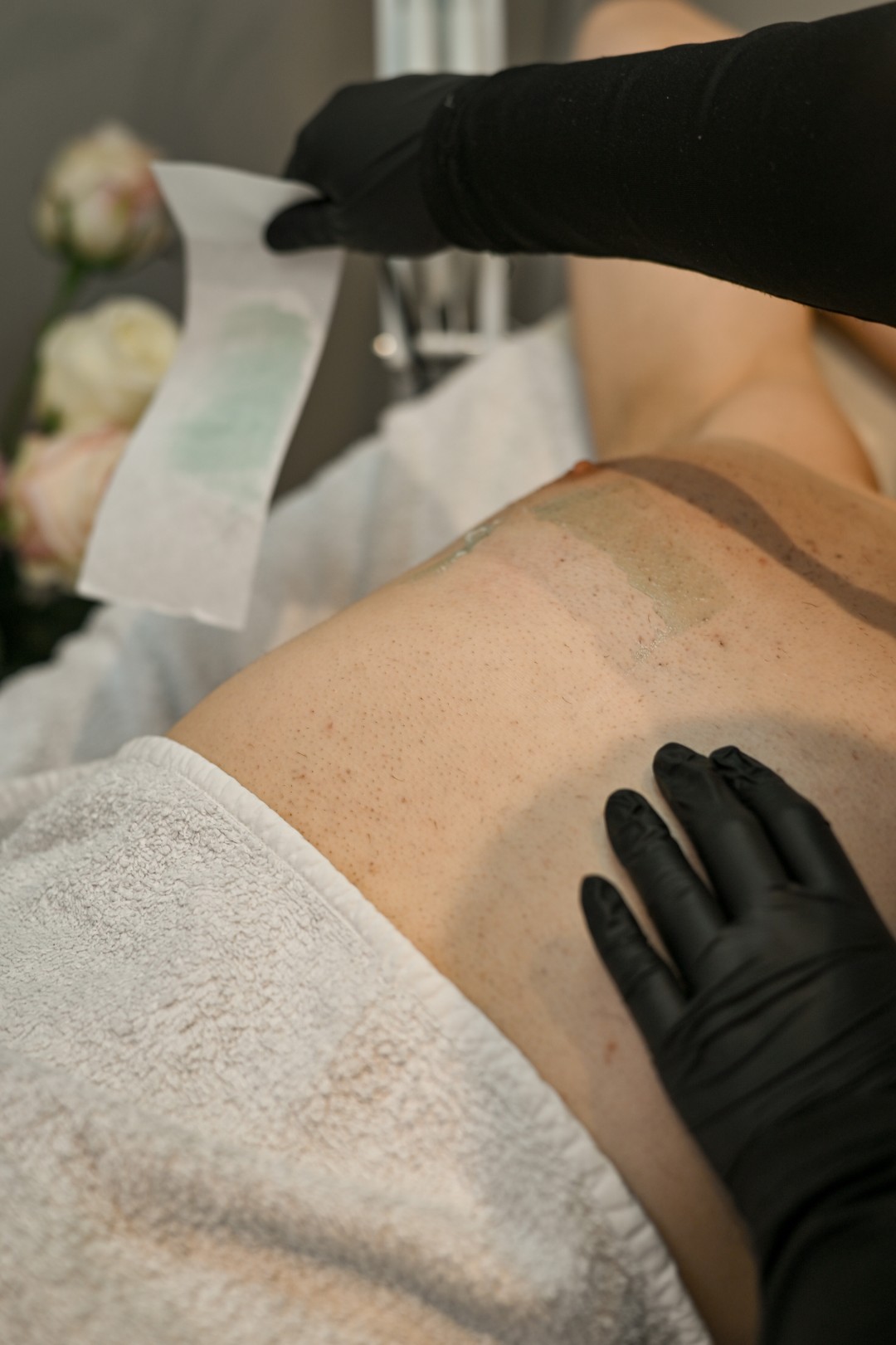 Orient Beauty and Spa #beograd Depilacija voskom Depilacija stomaka + grudi hladnim voskom - za muškarce