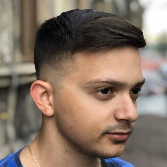 Headroom #beograd Muško šišanje Muško šišanje makazama + mašinicom ✂️ Nikola