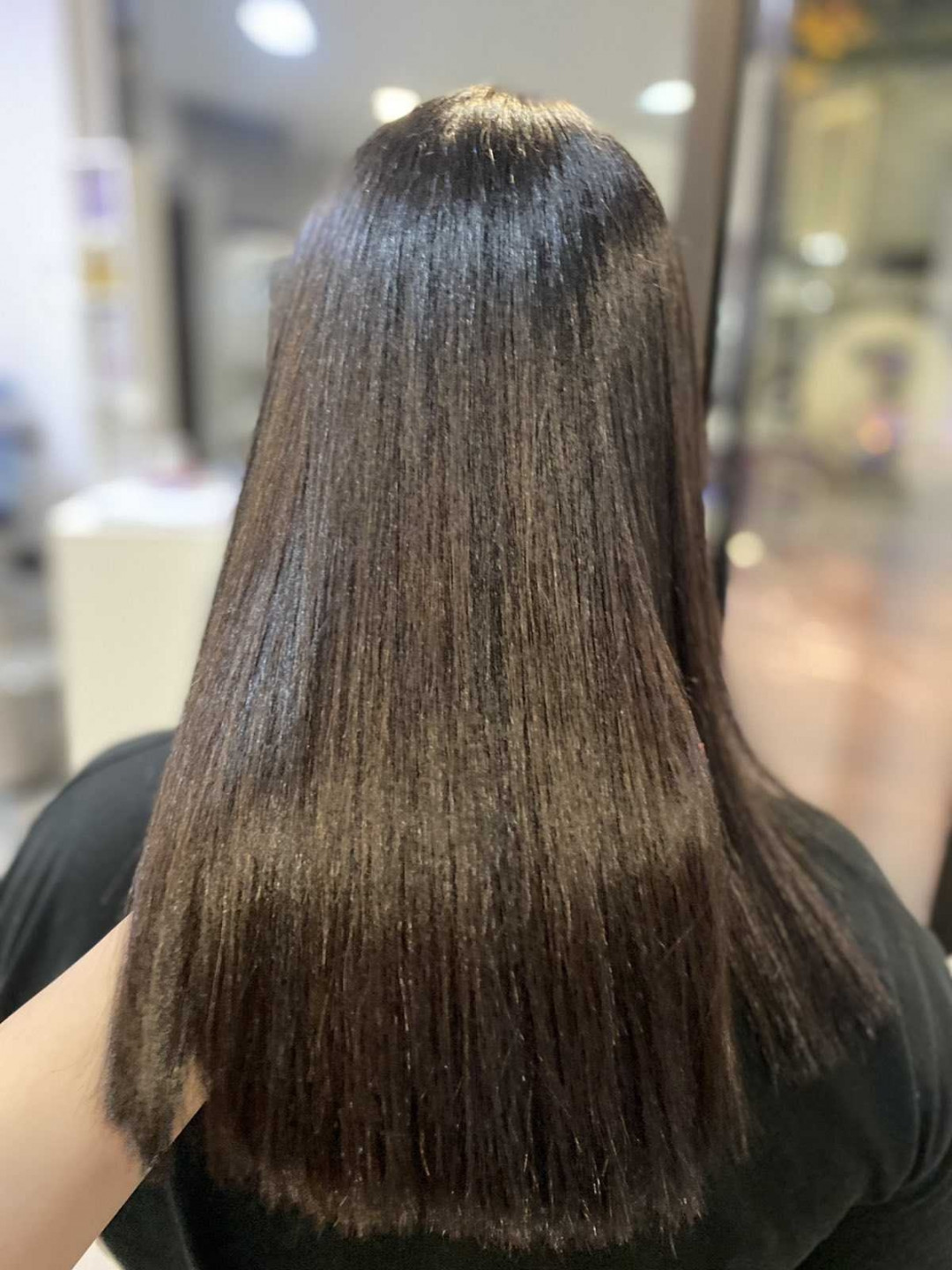 Butik Lepote #beograd Keratinski tretmani Keratinsko ispravljanje kose - duga kosa preko ramena