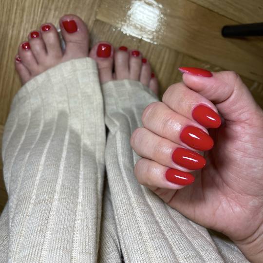 Beauty room Zvezdara #beograd Estetski pedikir Estetski pedikir + gel lak