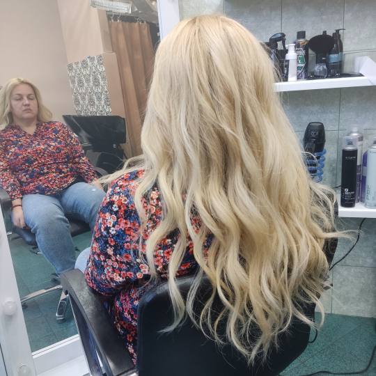 Candy S #novisad Feniranje i stilizovanje Feniranje WAVES, na talase - ekstra duga kosa