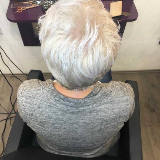 Alfaparf Studio #beograd Blajhanje kose Blajhanje - kratka kosa