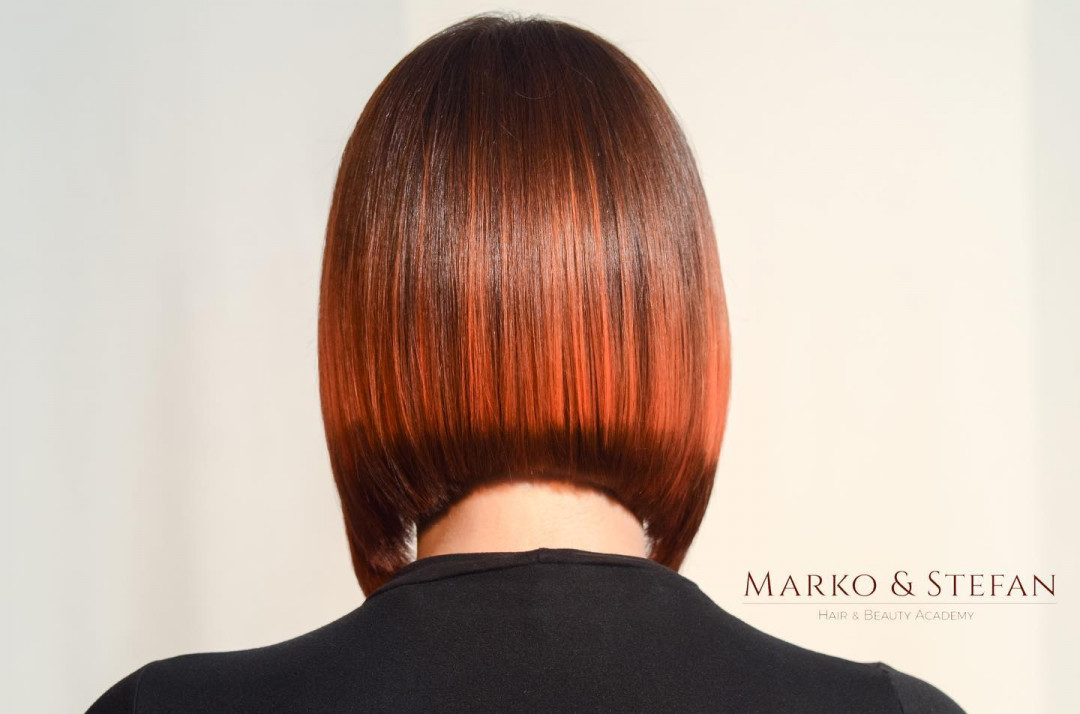 Žensko feniranje na ravno + nega i styling preparati - kosa srednje dužine - Marko Pantić, Beograd Feniranje i stilizovanje Frizerski saloni Feniranje i stilizovanje, Beograd, Vračar, Čubura, Crveni krst