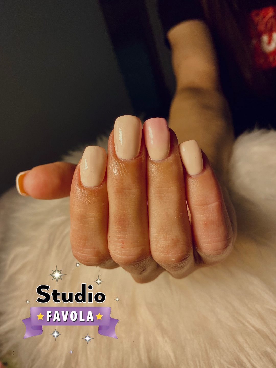Studio Favola #beograd Ojačavanje noktiju
