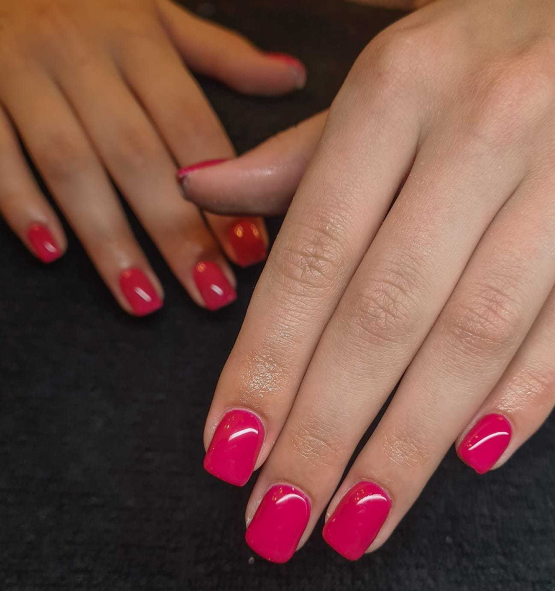 Right Beauty #beograd Ojačavanje noktiju Ojačavanje noktiju gelom dužina 1