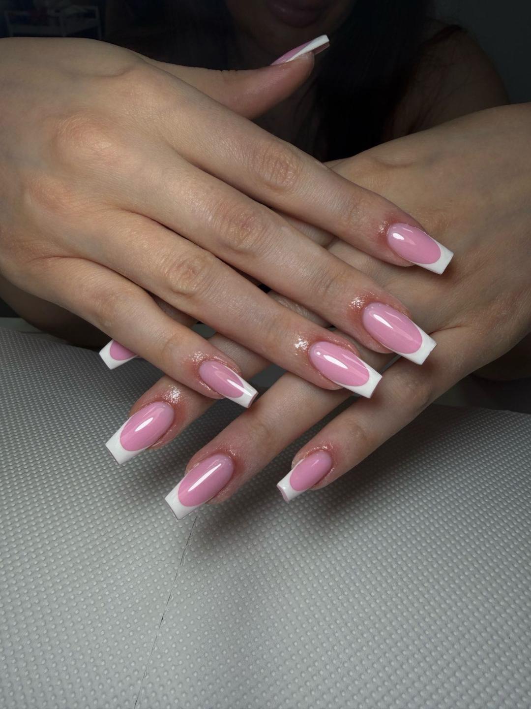 Sneža Nails #beograd Izlivanje noktiju Izlivanje noktiju gelom - L dužina