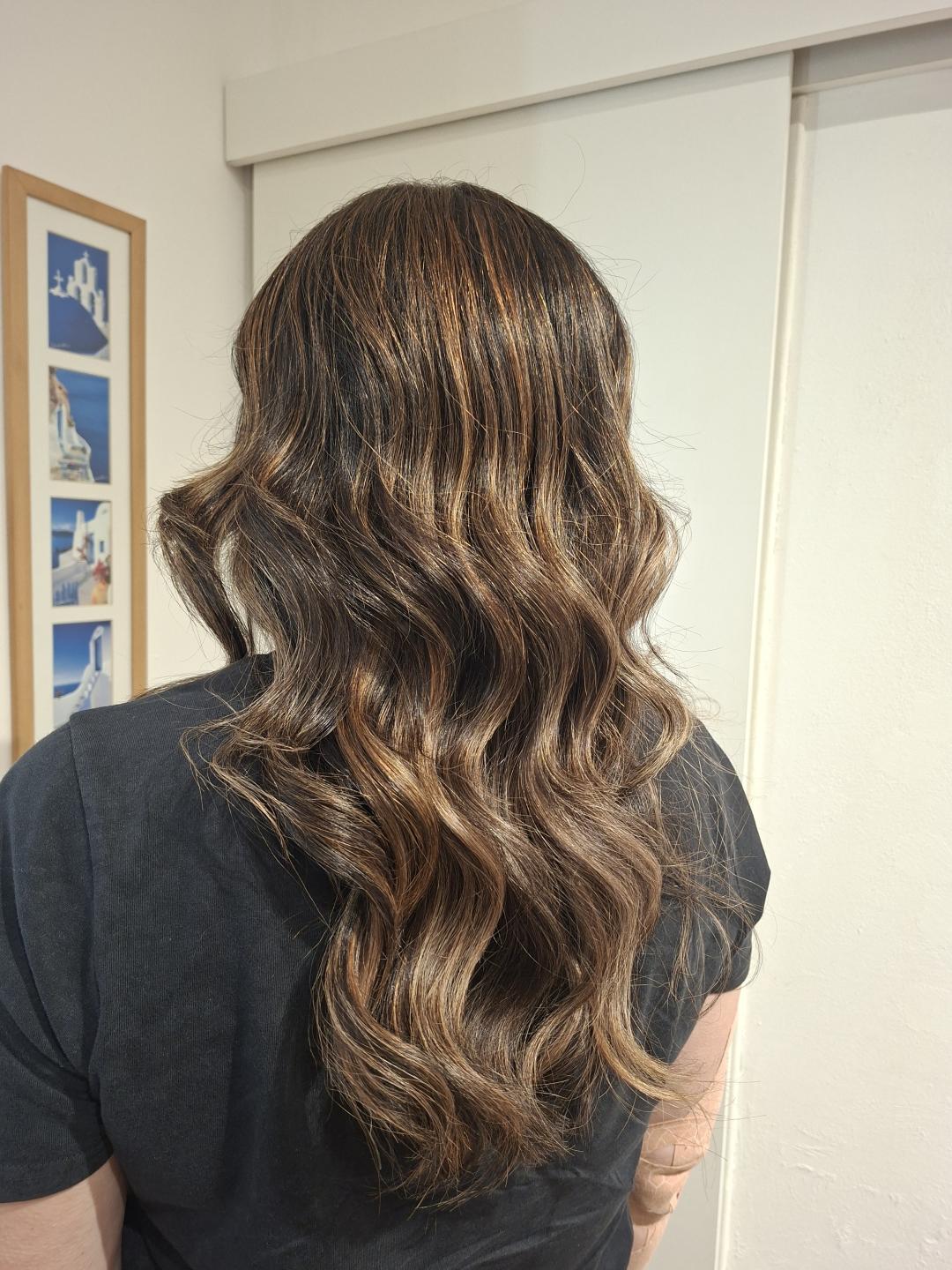 Pramenovi na foliju - duga kosa - Mstyle3, Beograd Pramenovi Frizerski saloni Pramenovi, Beograd, Zemun Centar