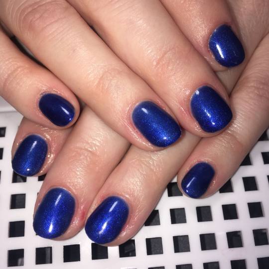 Salon Klinik #beograd Gel lak Gel lak CND na bazi prirodne smole ne ostecuje nokatnu plocu