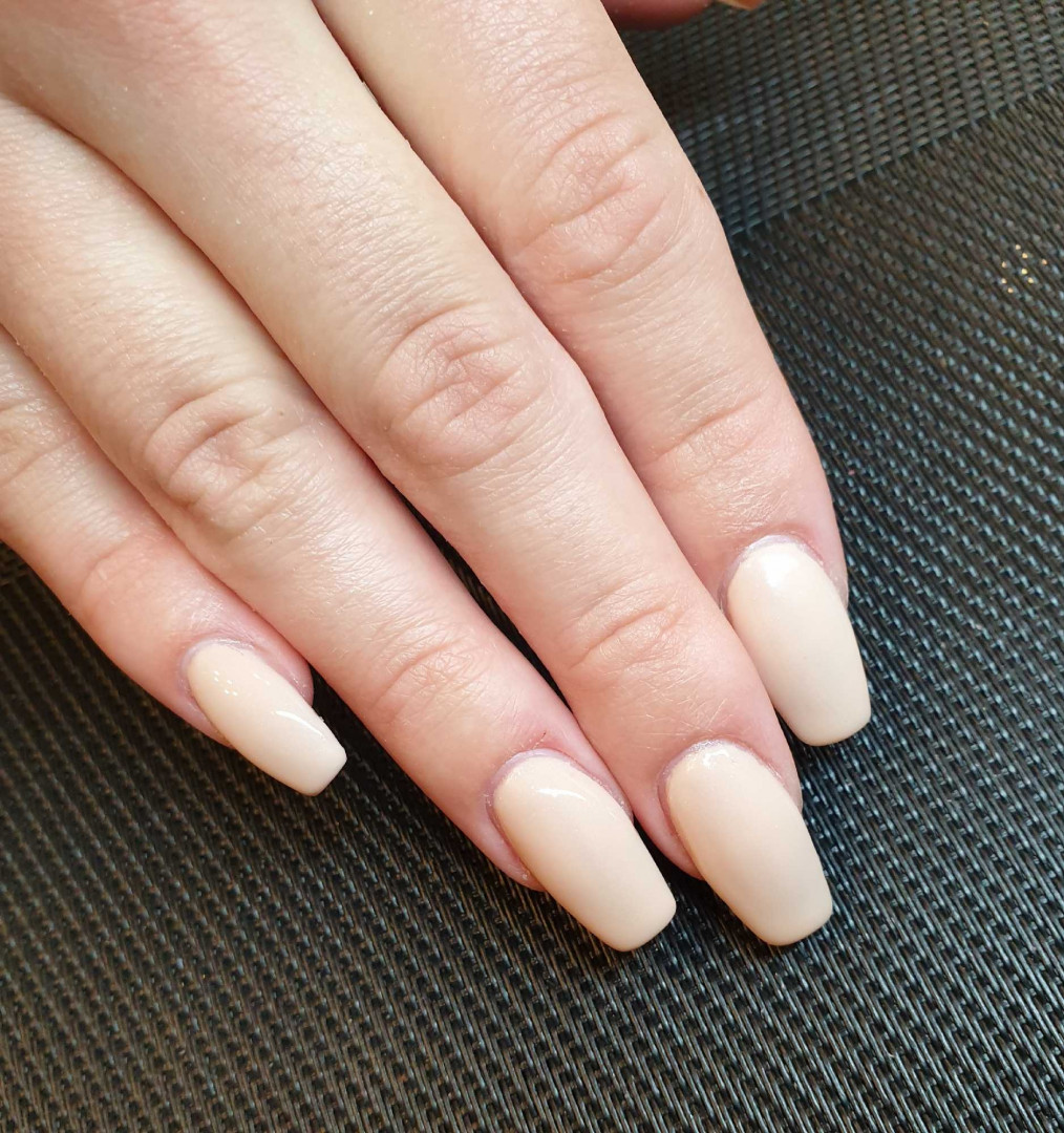 Ojačavanje noktiju gelom dužina 1 - Right Beauty, Beograd Ojačavanje noktiju Nokti Ojačavanje noktiju, Beograd, Centar, Stari grad, Dorćol