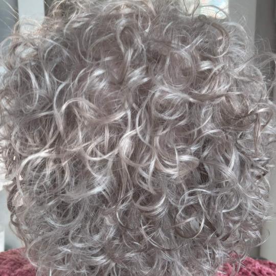 Astradas 1 #beograd Minival Mini-val voćnim kiselinama - kratka kosa