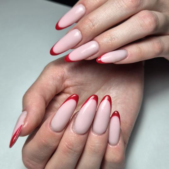 Butik Lepote #beograd Izlivanje noktiju Izlivanje noktiju gelom boja ili frenc + aparatni manikir - 