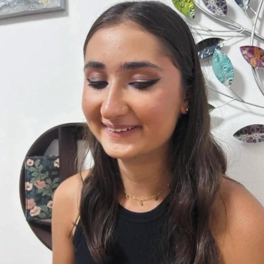 Shishi beauty studio #beograd Make-up / šminkanje Profesionalno šminkanje - svečano Za bitne doga
