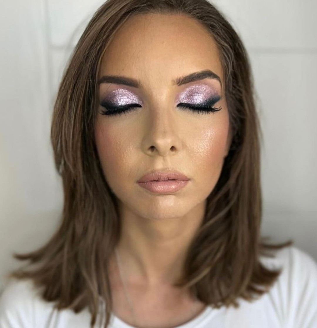 Moon Beauty Bar #beograd Make-up / šminkanje Profesionalno šminkanje + veštačke trepavice