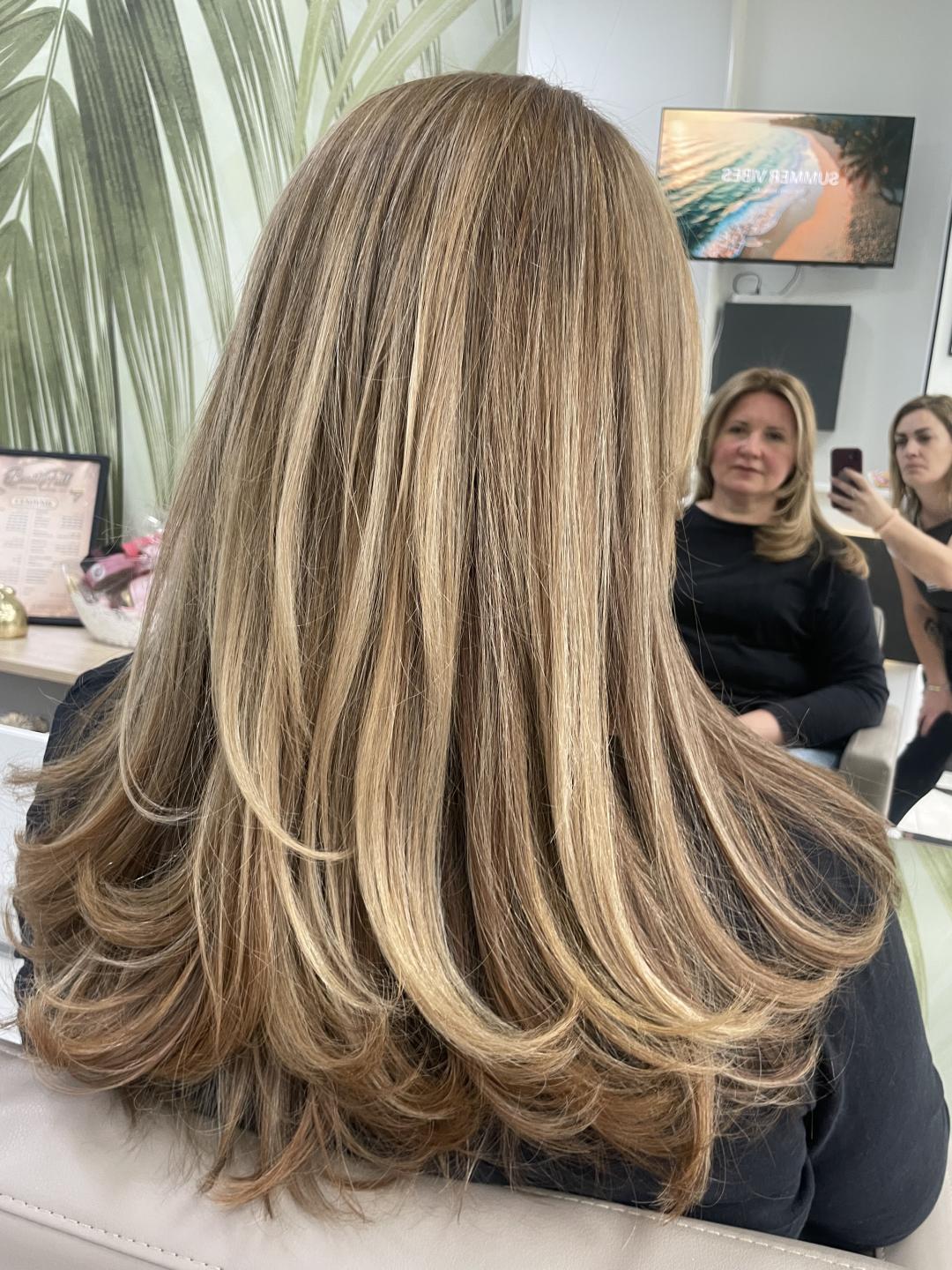Farbanje cele dužine - duga kosa - BeautyFull Studio Lepote, Novi Sad Farbanje kose Frizerski saloni Farbanje kose, Novi Sad, Grbavica, Liman, Adamićevo naselje