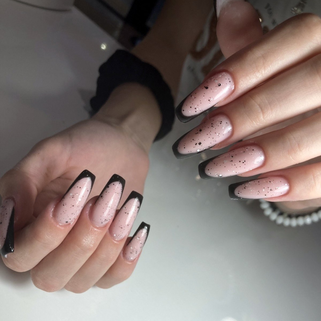 Nail office - TC BIG Rakovica #beograd Korekcija noktiju Korekcija noktiju gelom + french - S dužina