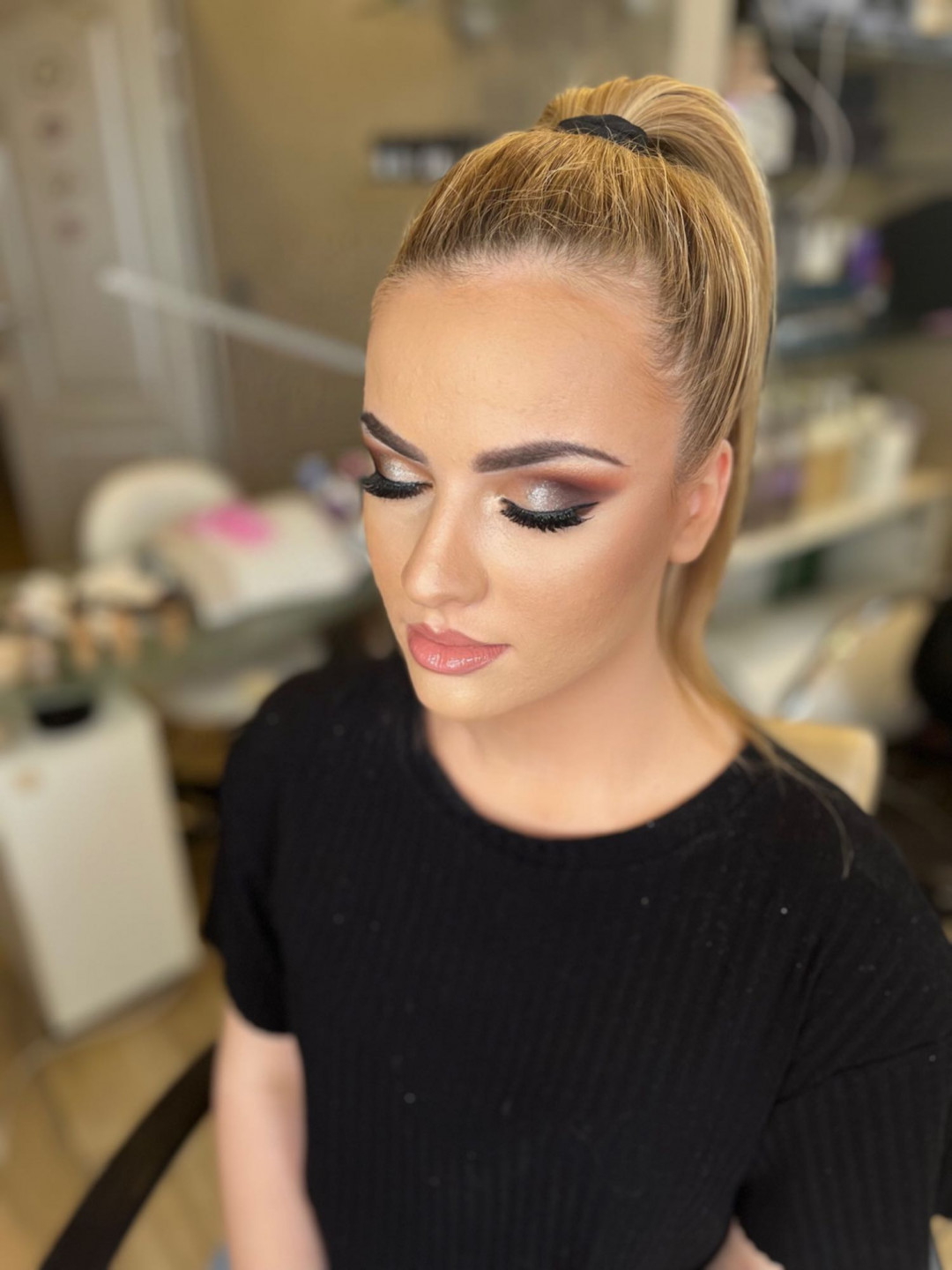 Bibi beauty centar #beograd Make-up / šminkanje Profesionalno šminkanje + veštačke trepavice