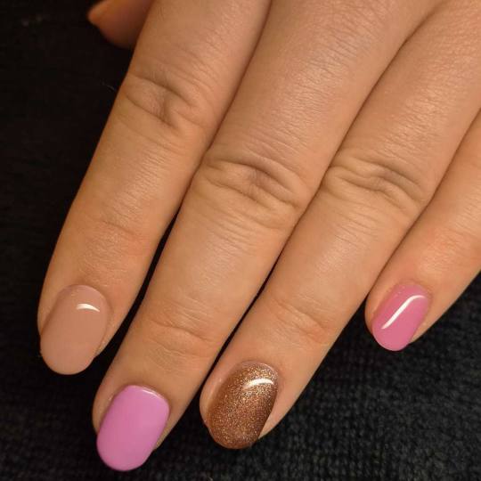 Right Beauty #beograd Ojačavanje noktiju Ojačavanje noktiju gelom dužina 1