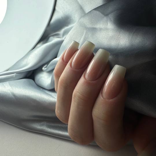 Link to Beauty #beograd Ukrašavanje noktiju Baby boomer Korekcija noktiju i babyboomer u gel tehnic