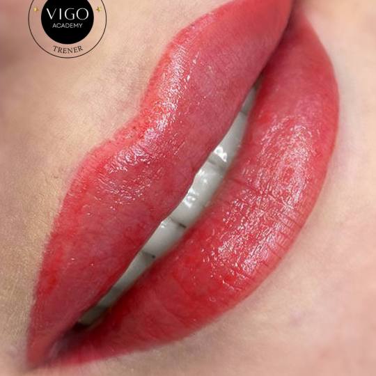 Frida beautycare #jagodina Trajna šminka Trajna šminka usana - velvet lips
