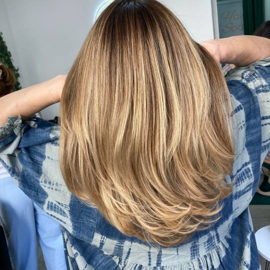 Atelje Glossy Hair #beograd Ombre, sombre, balayage Balayage - kosa srednje dužine / duga kosa