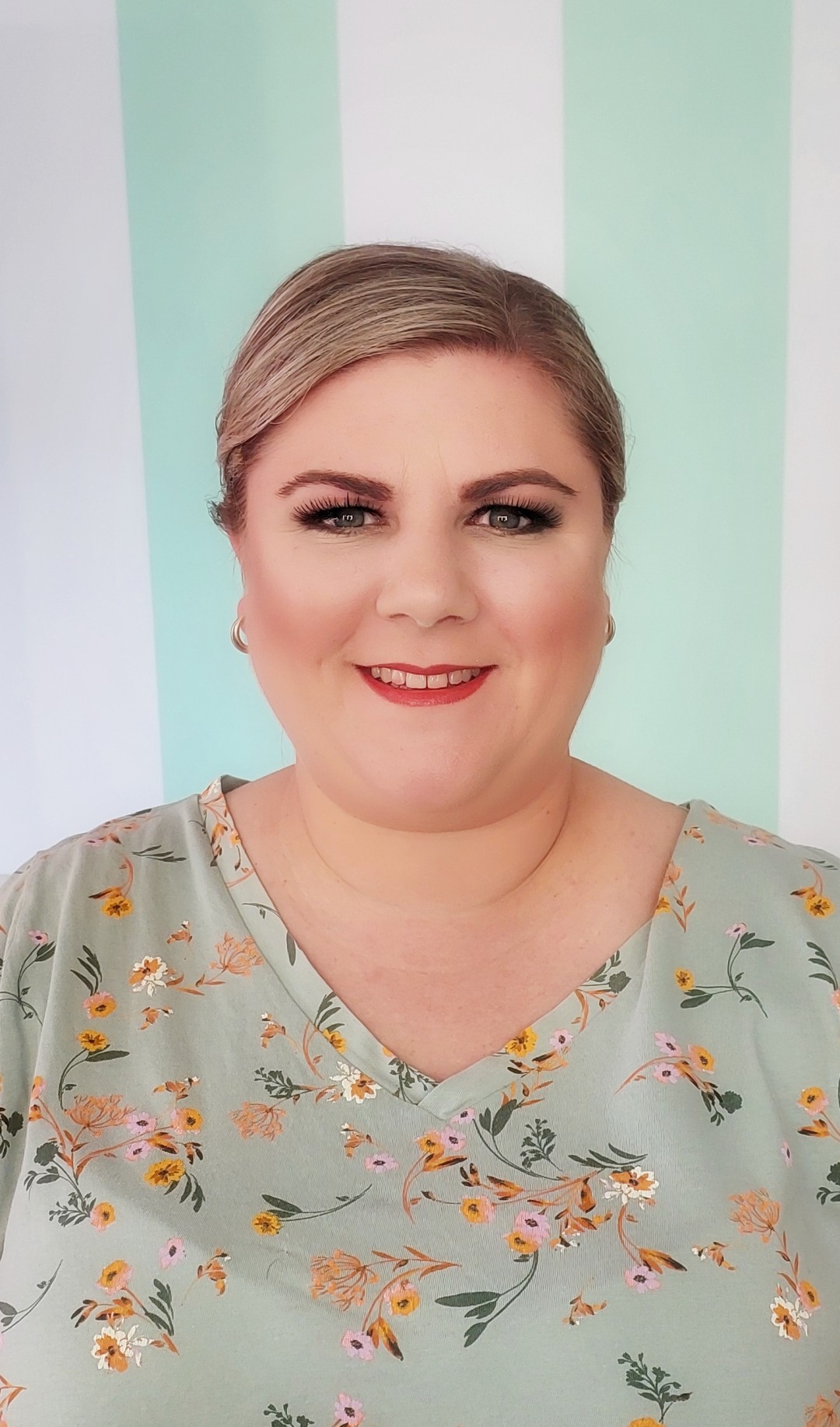 Albina Unisex Studio Lepote #temerin Make-up / šminkanje Profesionalno šminkanje + veštačke trepavice