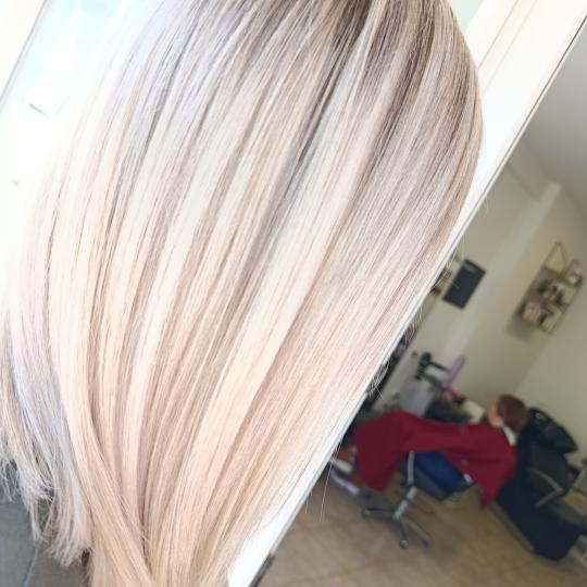 Bella Sofija #obrenovac Pramenovi Pramenovi na foliju + feniranje - kratka kosa