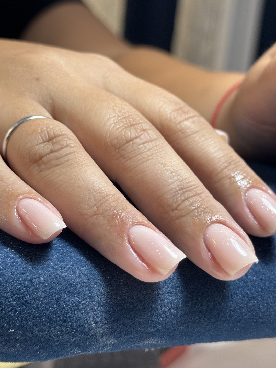 Bounty Beauty Studio #beograd Gel lak Rubber baza - M dužina