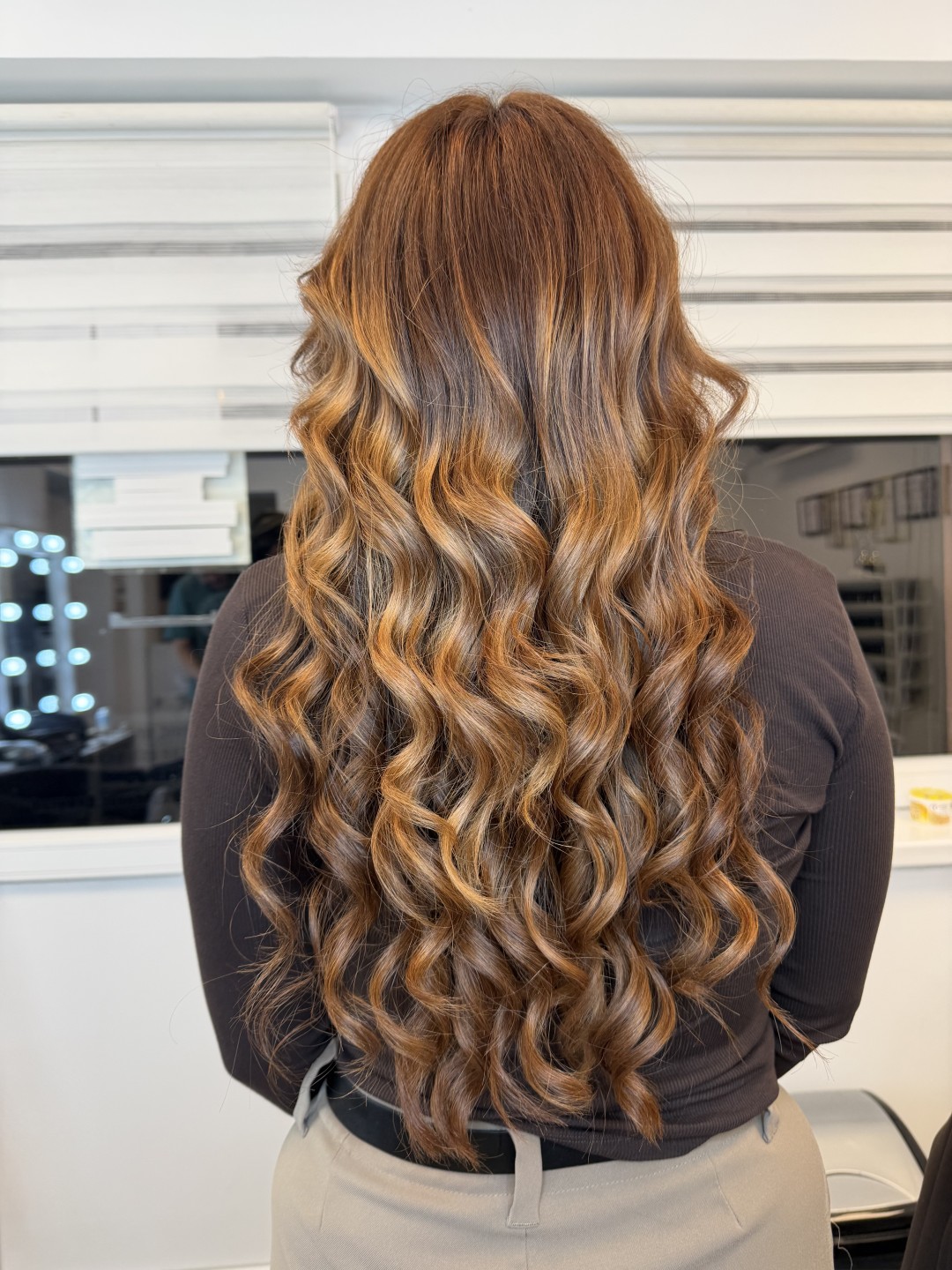 Mo-star-s 5 #beograd Feniranje i stilizovanje Feniranje na talase - ekstra duga kosa