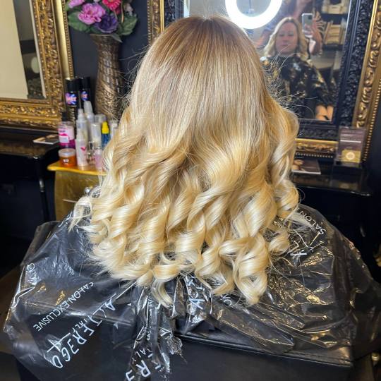 Baroque #beograd Ombre, sombre, balayage Balayage - kosa srednje dužine