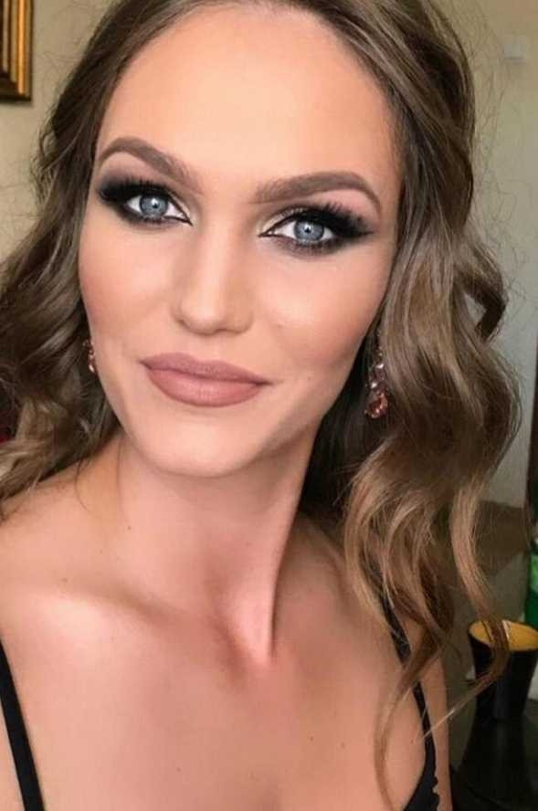 Headroom #beograd Make-up / šminkanje Večernja šminka + veštačke trepavice