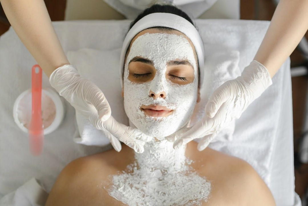 Bellagio beauty center #beograd Tretman lica Tretman za masnu kožu sa upalnim procesima - Acnipur