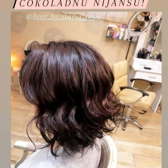 Bibi beauty centar #beograd Izlazak izcrne boje u coklanu boju kose, bez ostecenja!