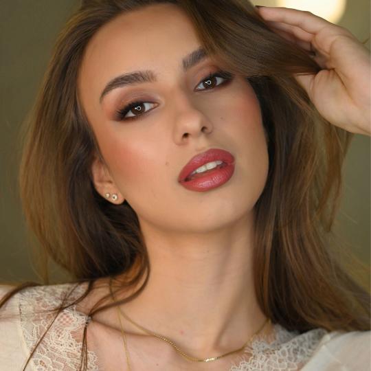 Ivana Vit #beograd Make-up / šminkanje Profesionalno šminkanje za apsolventsko veče Soft smokey e
