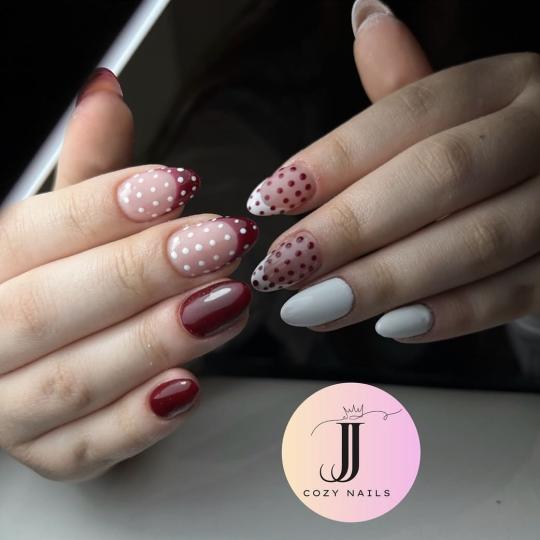 Atelier Kat #beograd Korekcija noktiju Korekcija noktiju - M dužina