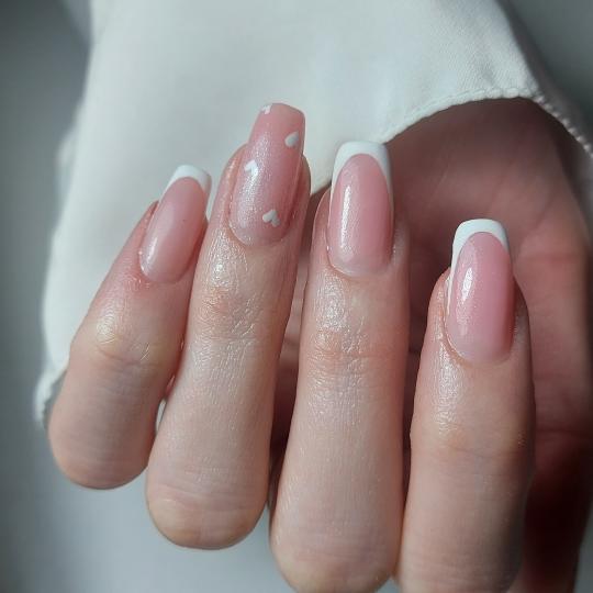 Dasha__Beauty #beograd Izlivanje noktiju Izlivanje noktiju gelom + manikir - L dužina