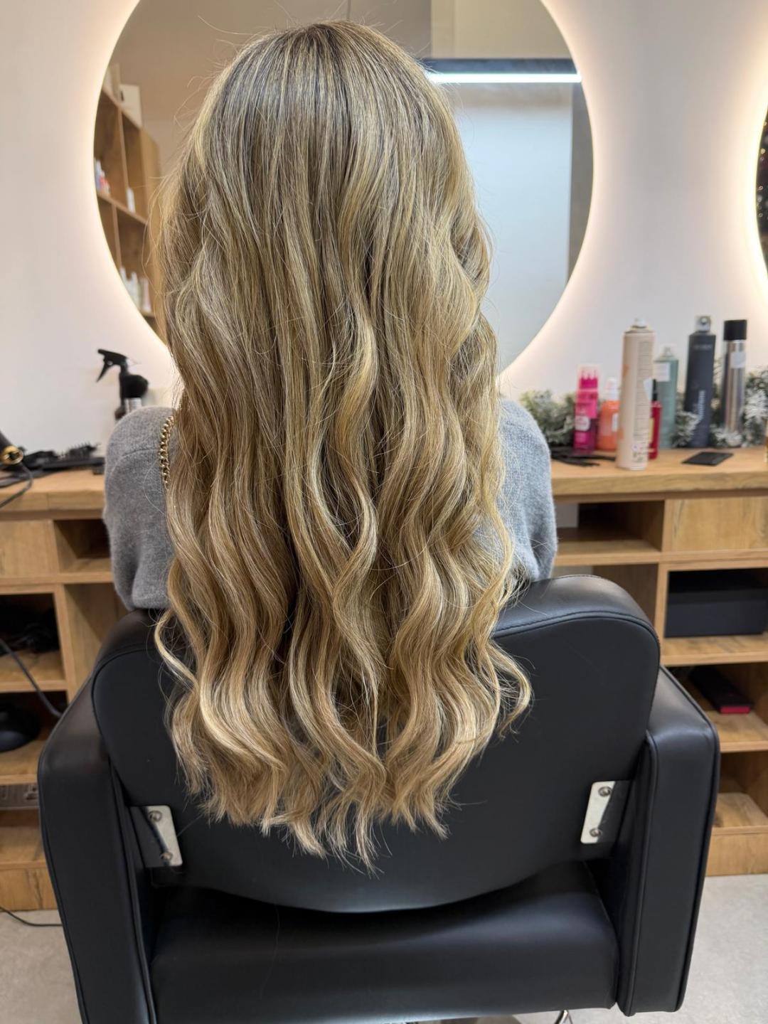 Studio Eleven Ladies&Gentlemen #beograd Feniranje i stilizovanje Feniranje na talase - kosa srednje dužine