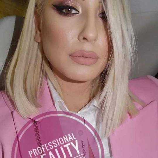 Headroom #beograd Make-up / šminkanje Večernja šminka + veštačke trepavice