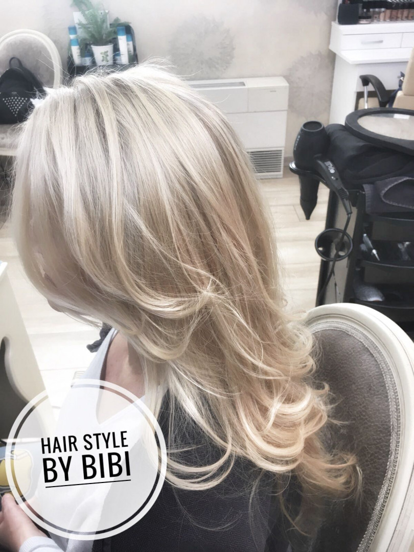 Farbanje izrastka - sve dužine kose - Bibi beauty centar, Beograd Farbanje kose Frizerski saloni Farbanje kose, Beograd, Banovo brdo